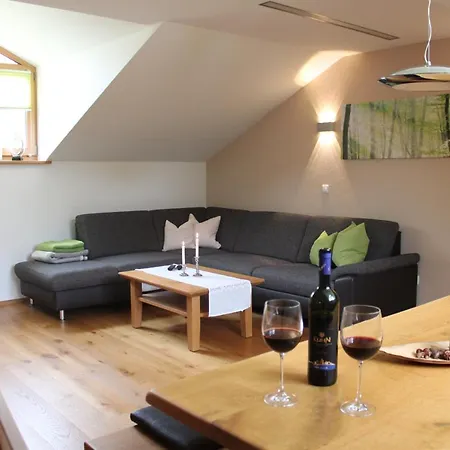 Am Dreiseithof Apartment Hauzenberg